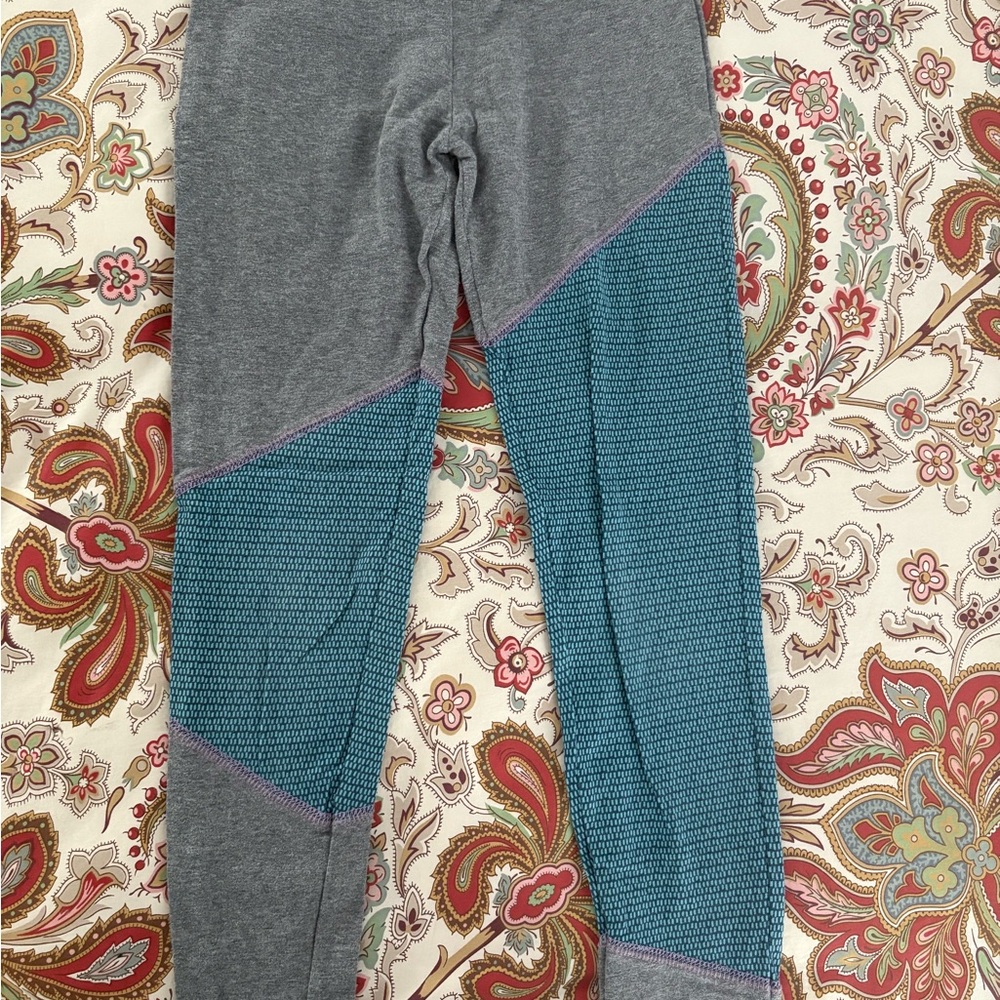 Matilda Jane Gray and Teal Kids Leggings - Size 10
